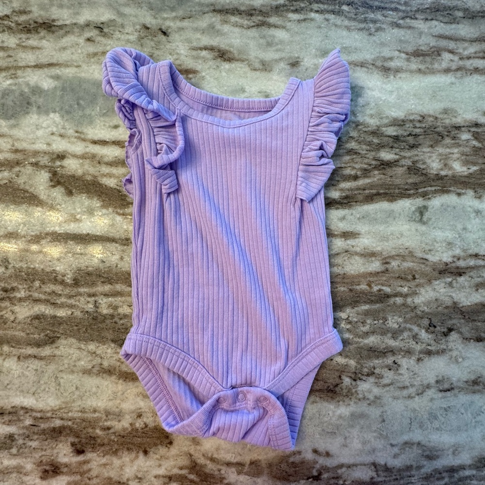 Cat & Jack onesie newborn, never worn